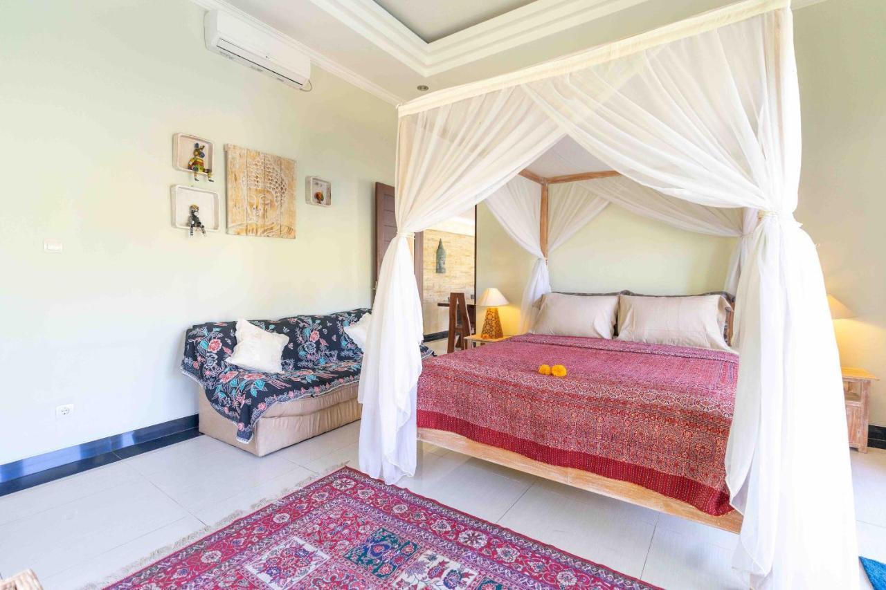 Widi Agung Villa Ubud  Exterior photo