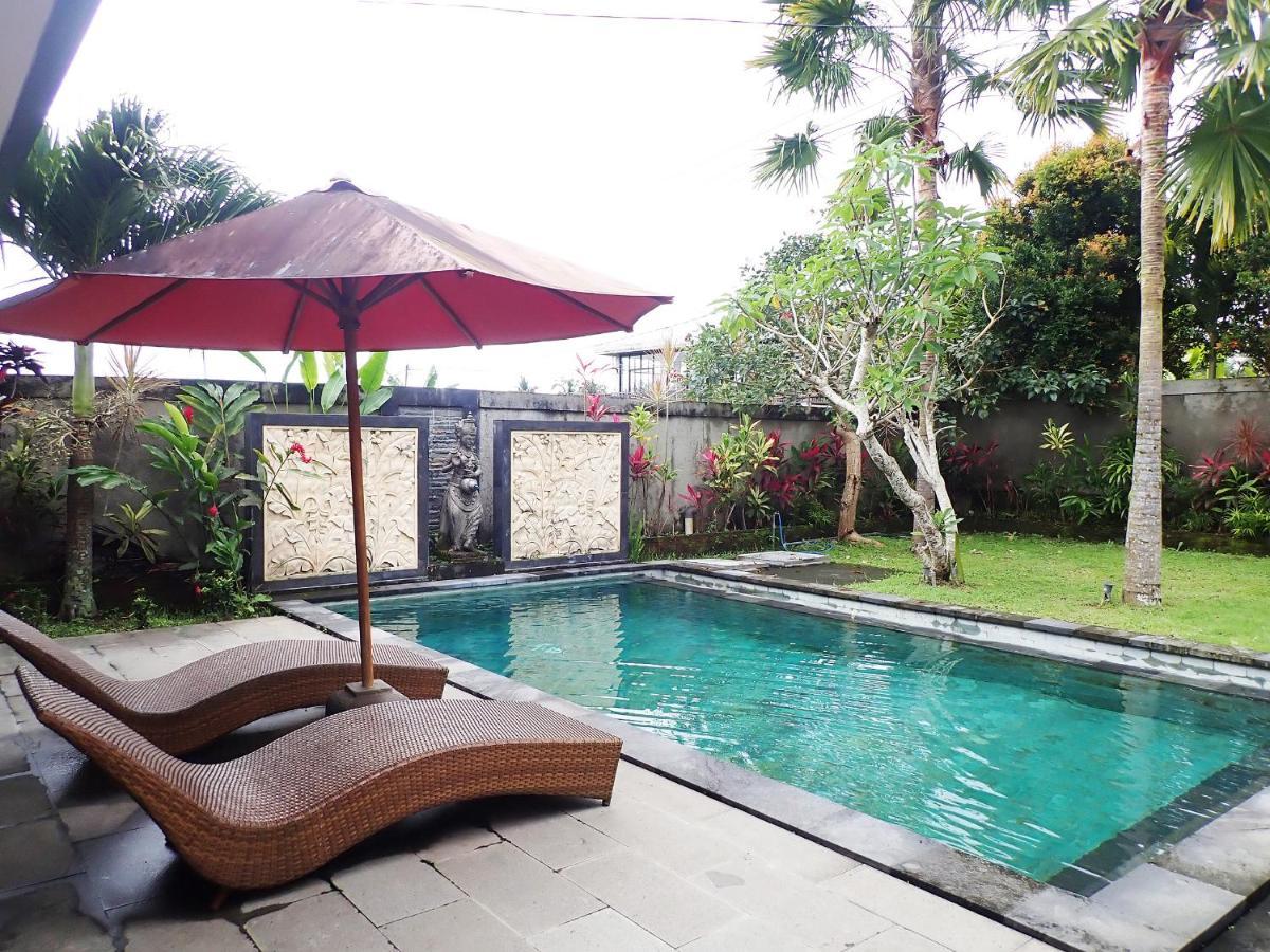 Widi Agung Villa Ubud  Exterior photo