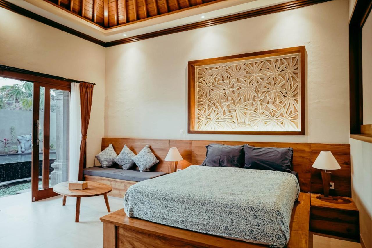 Widi Agung Villa Ubud  Exterior photo